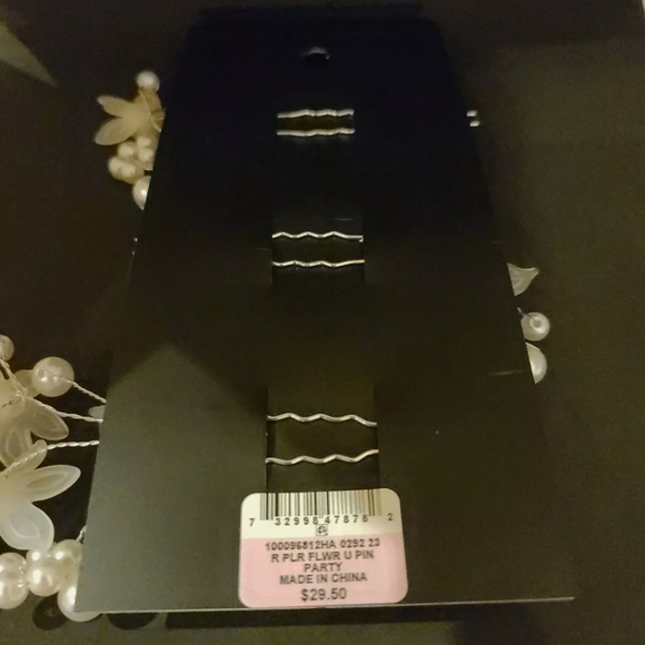 INC Silver Tone Flower Pearl Imitation Pin - Picture 3 of 3